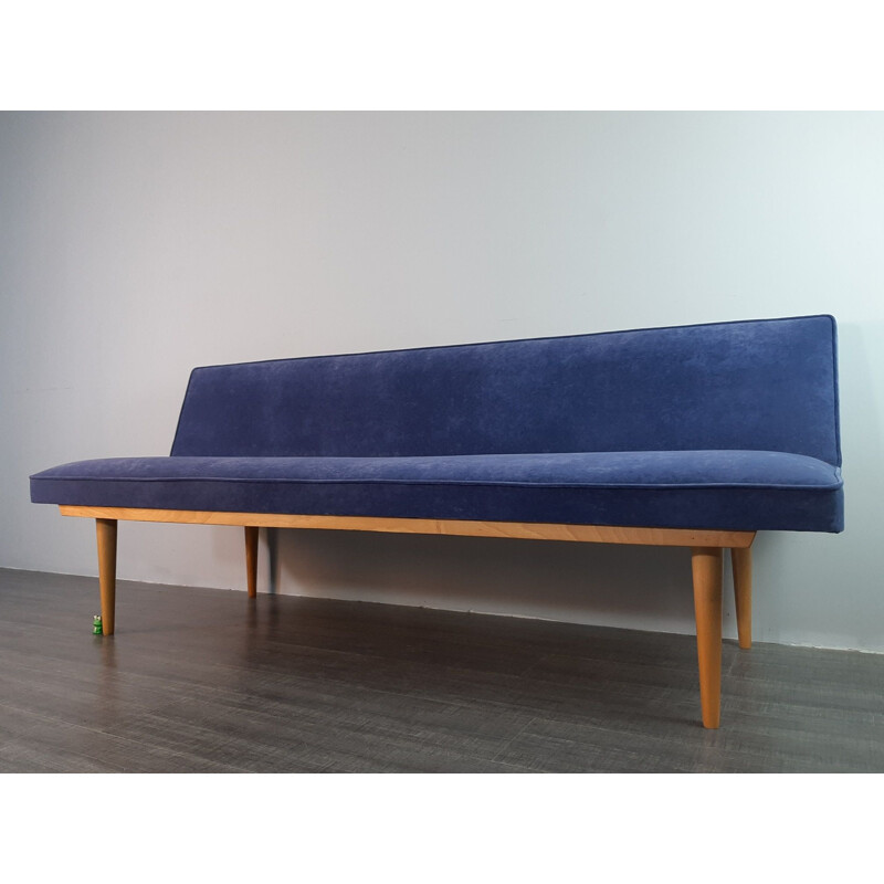 Vintage sofa daybed by Miroslav Navratil, 1950s