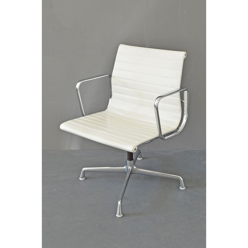 Vintage aluminium EA 108 Swivel Chair by Charles & Ray Eames for Vitra, 1980s