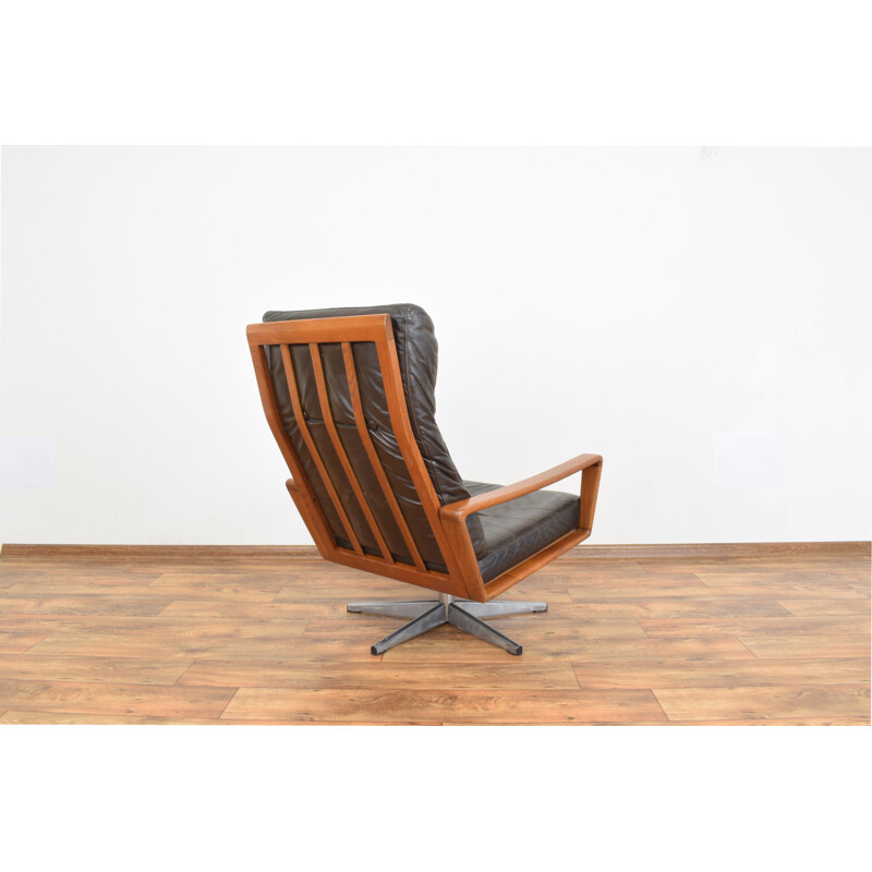 Fauteuil de salon pivotant vintage par Arne Wahl Iversen pour Komfort, 1960