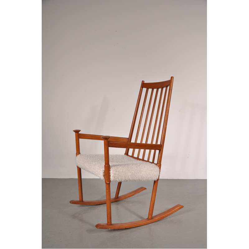 Vintage rocking chair in teak - 1950s