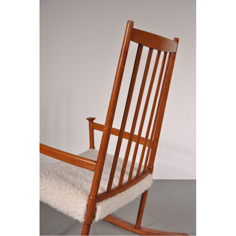 Vintage rocking chair in teak - 1950s