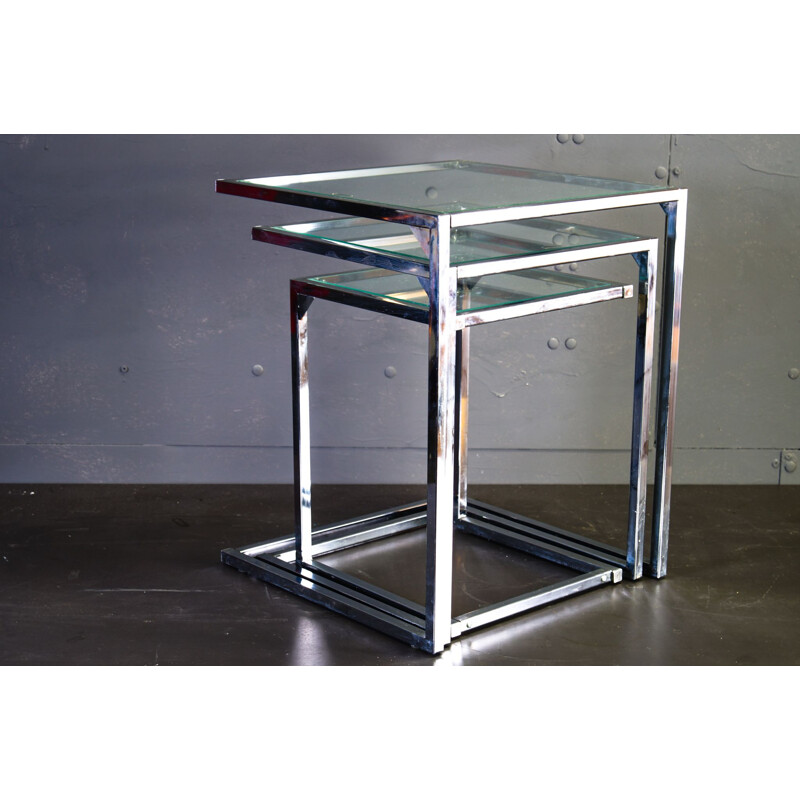 Tables gigognes vintage carrées en chrome avec plateau en verre