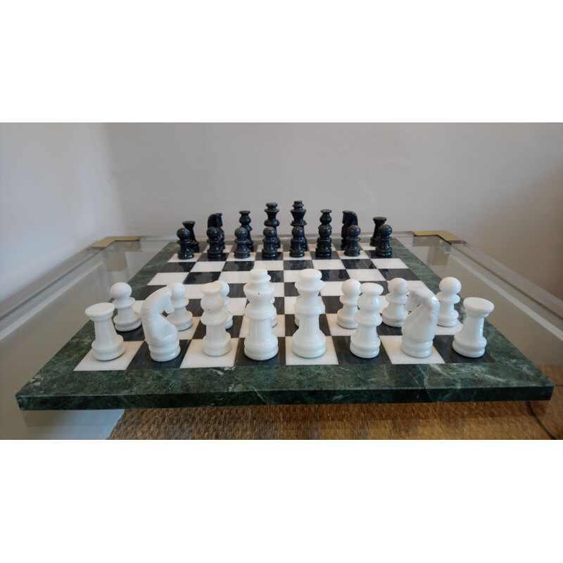 Large vintage chess board and vintage chess sets in onyx marble