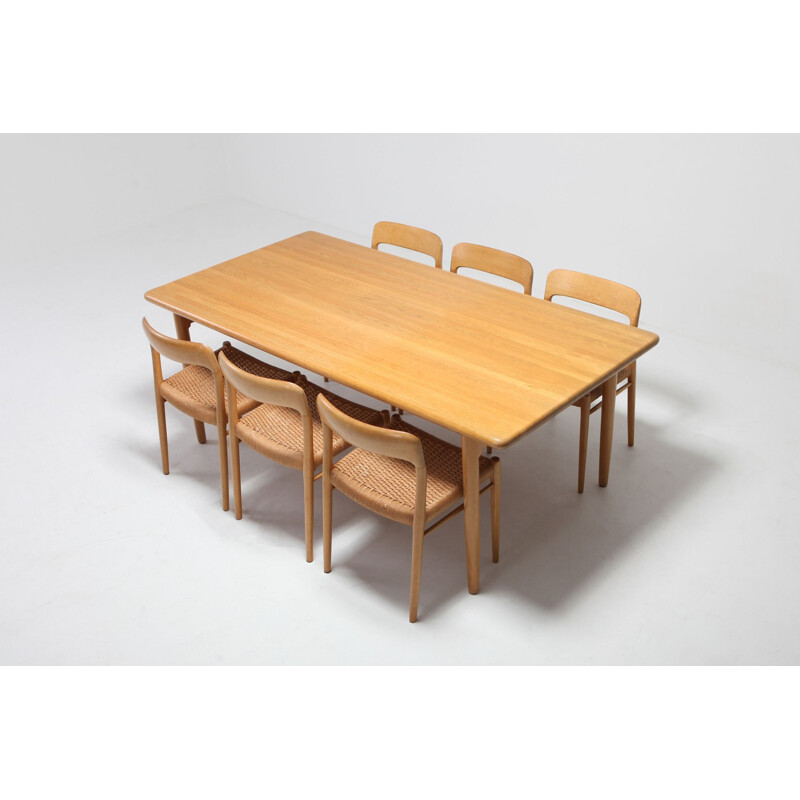 Ensemble à repas vintage moderne scandinave en chêne par N.0. Möller pour J.L. Moller,  1970