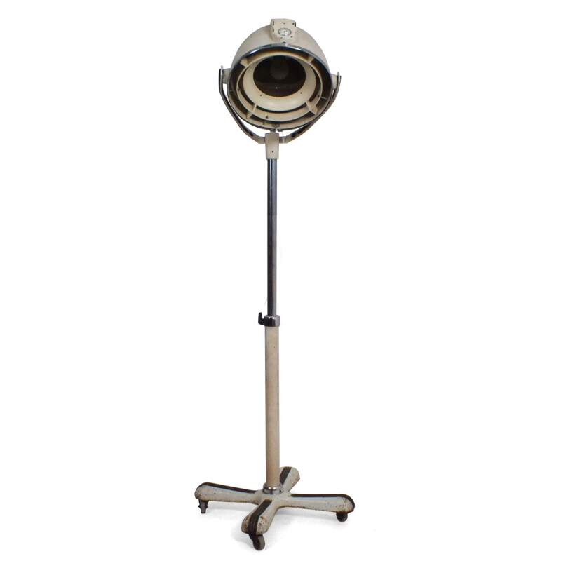 Vintage industrial floorlamp on wheels