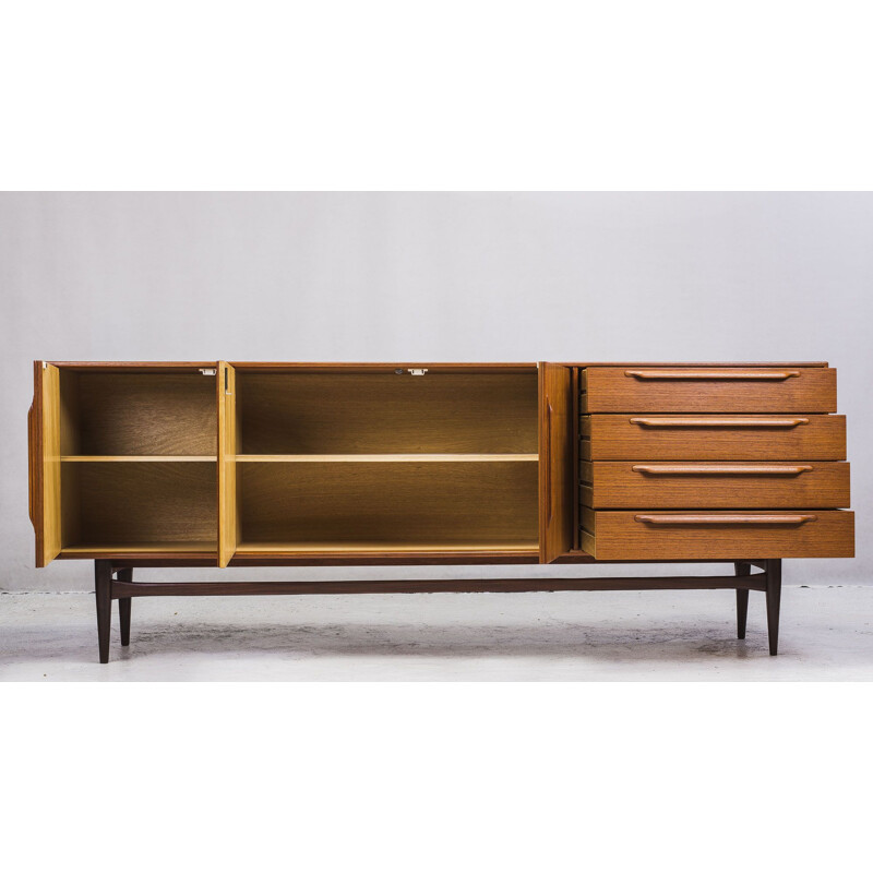 Vintage stringcourse model RT 200 Type 214 in teak by Heinrich Riestenpatt, 1960