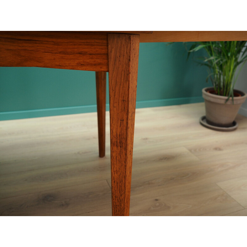 Vintage table in teak veneer, Danish design, 1960-1970 