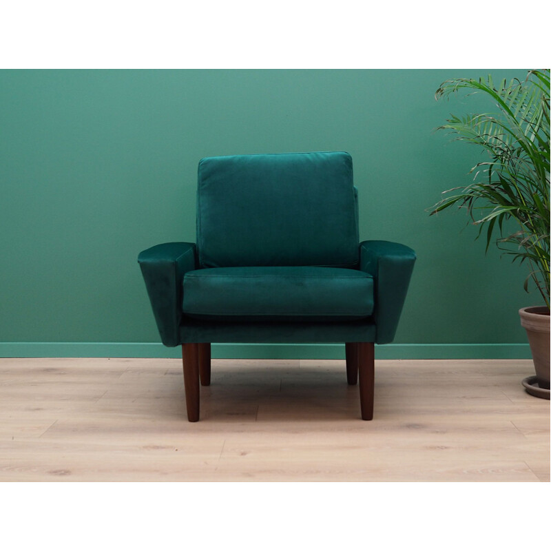 Vintage armchair in green velour, Scandinavian design, 1960-1970