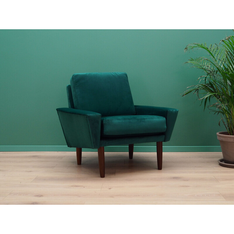 Vintage armchair in green velour, Scandinavian design, 1960-1970