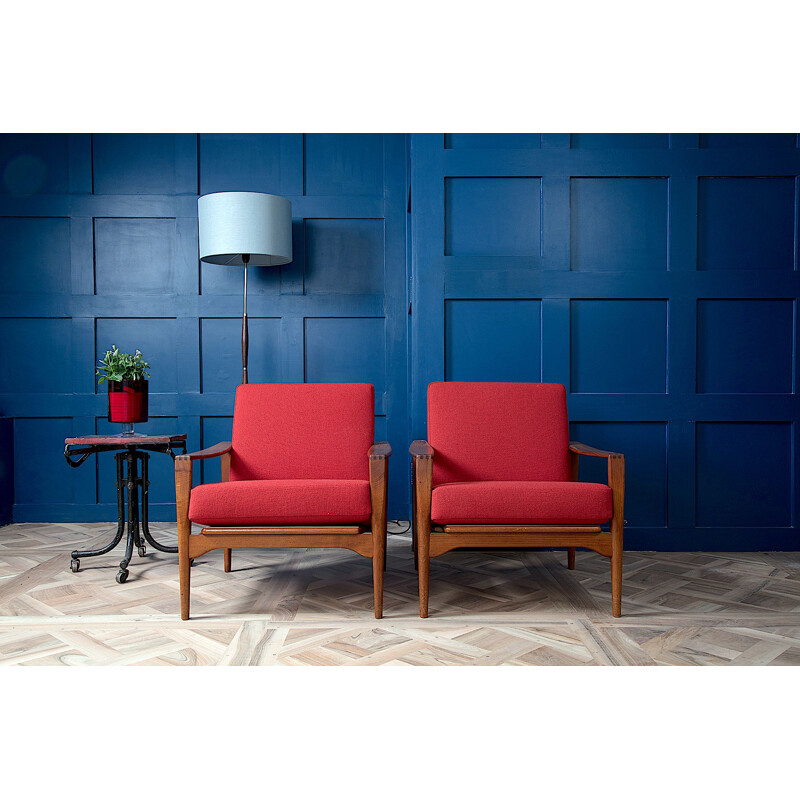 Vintage red lounge chairs by Illum Wikkelso for N. Eilersen