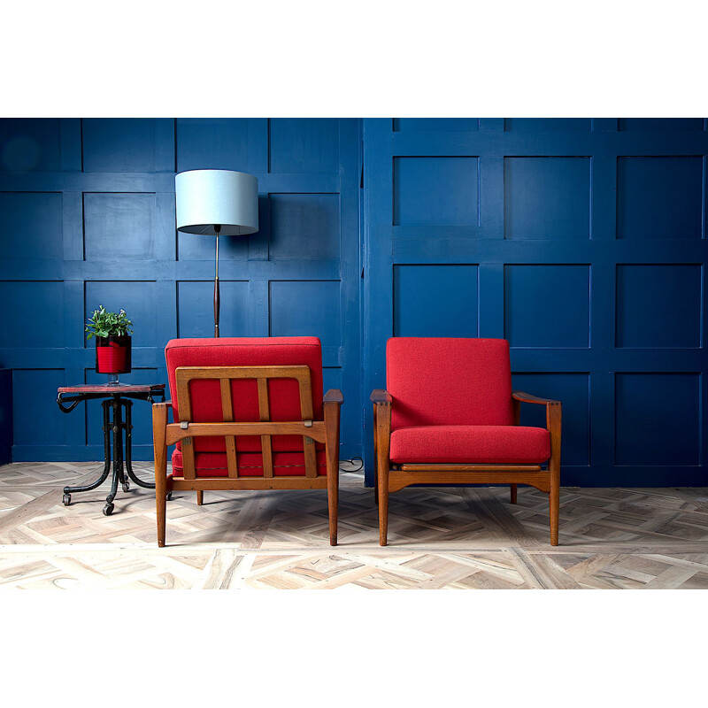 Vintage red lounge chairs by Illum Wikkelso for N. Eilersen
