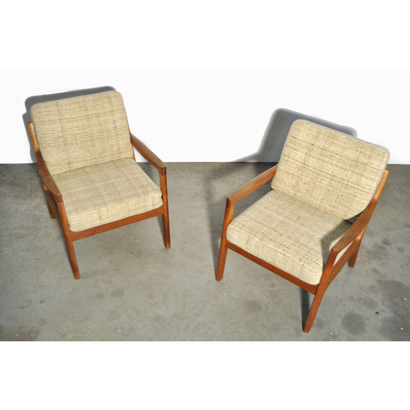 Vintage elegant teak easy chairs "Senator series" by Ole Wanscher for Cado, 1960s