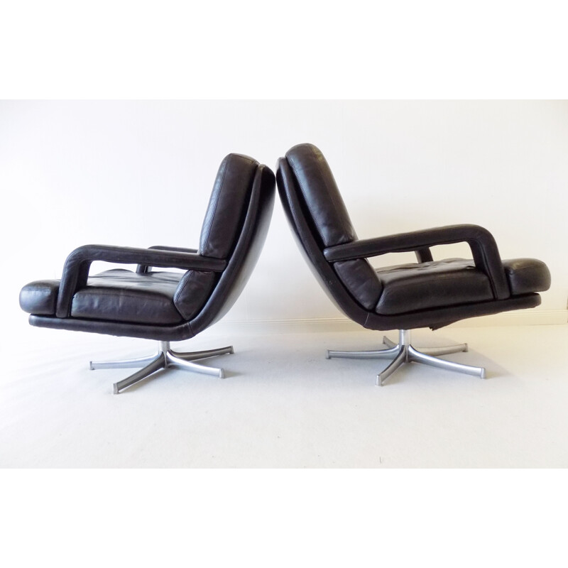 Vintage pair of black Walter Knoll "Don" chairs by Bernd Münzebrock