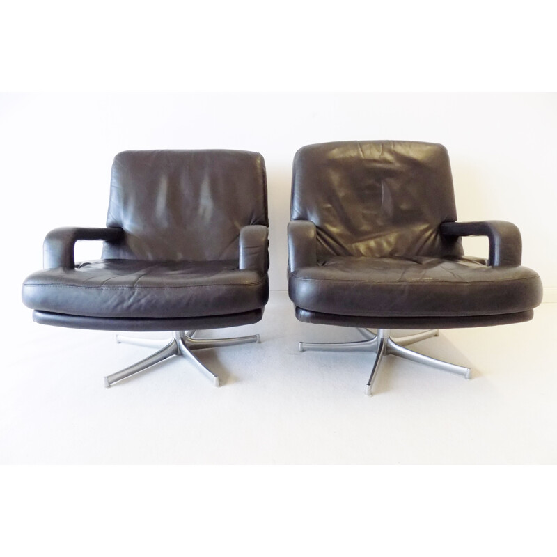 Vintage pair of black Walter Knoll "Don" chairs by Bernd Münzebrock