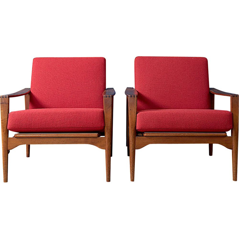 Vintage red lounge chairs by Illum Wikkelso for N. Eilersen