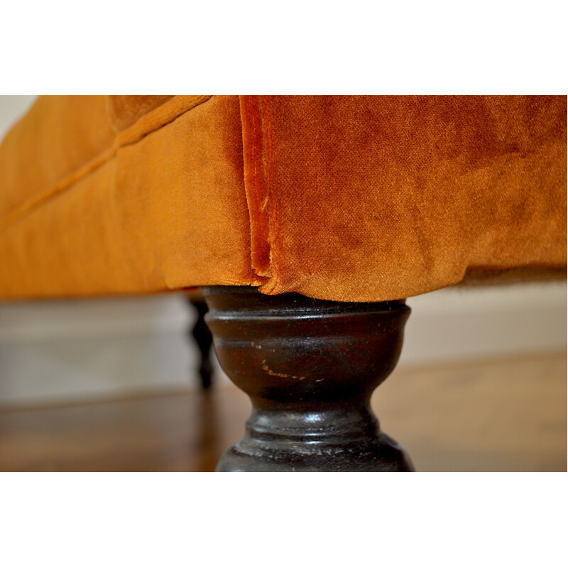 Vintage daybed in brown velvet