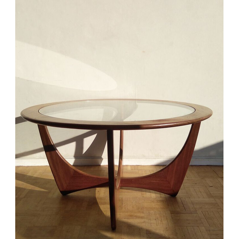 Table basse ronde Astro G plan - Victor Wilkins 1960