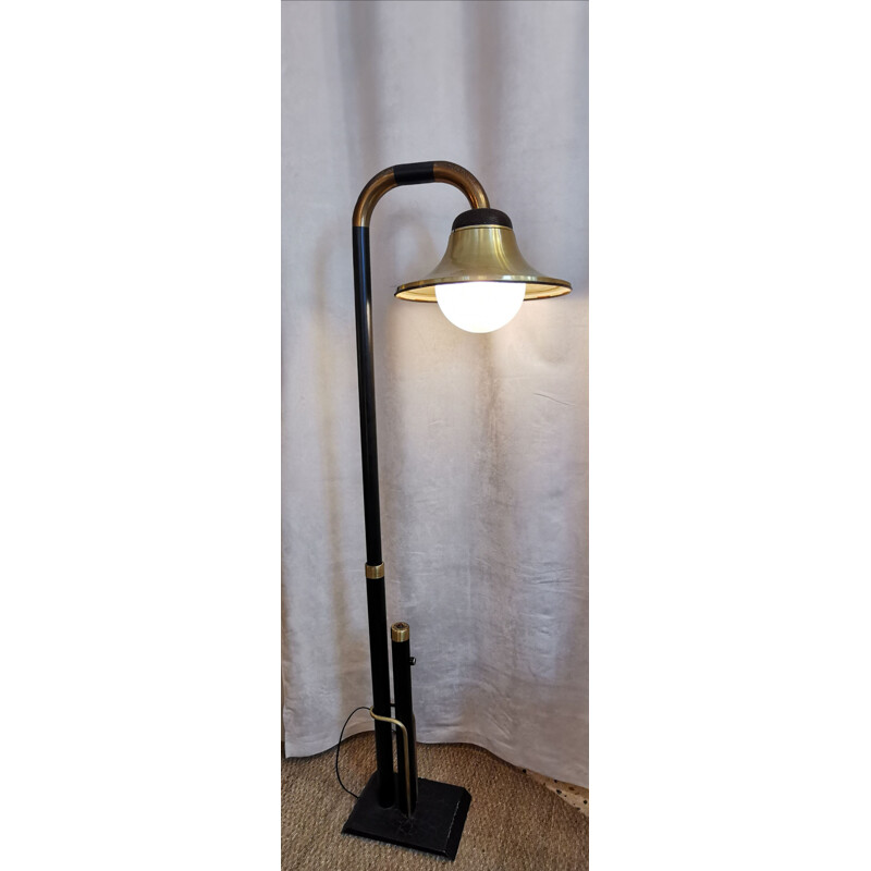 Vintage bell floor lamp in black metal and brass, 1960