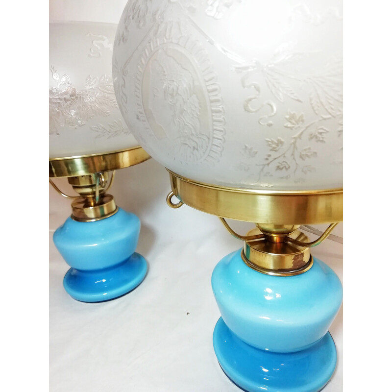 Pair of vintage table lamps  in opaline glass and brass