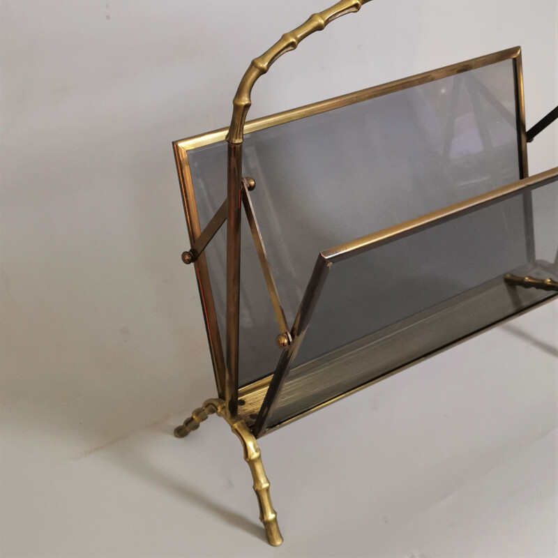 Vintage magazine rack in brass and smoked glass