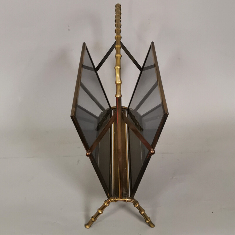 Vintage magazine rack in brass and smoked glass
