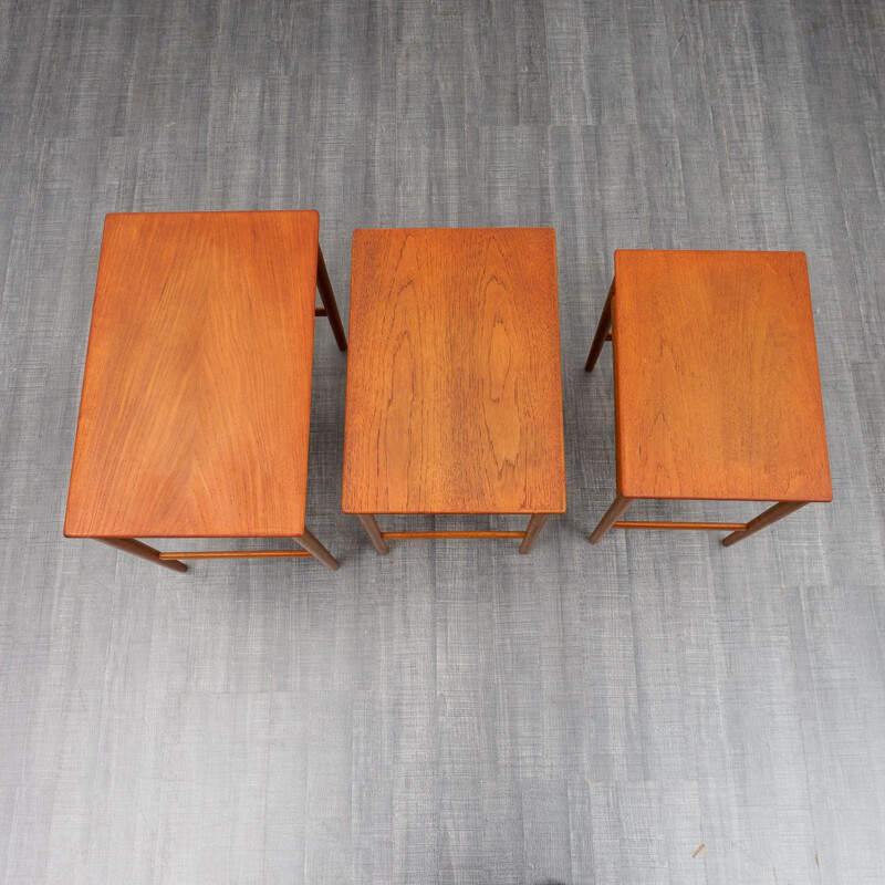 Vintage set of 3 nesting tables model AT 40 by Hans Wegner for Andreas Tuck, 1960