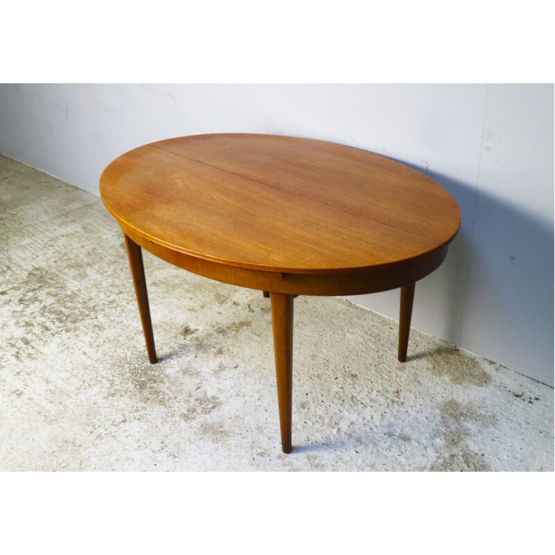 Vintage dining table by Greaves & Thomas in teak, 1960