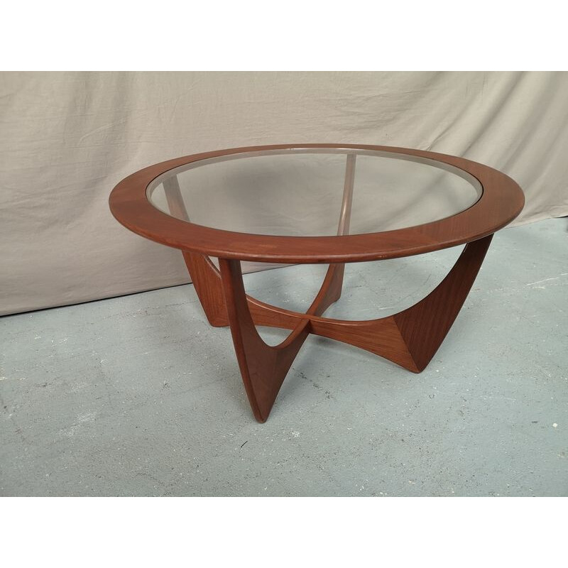 Table vintage Astro par Victor Wilkins pour G PLAN, 1960