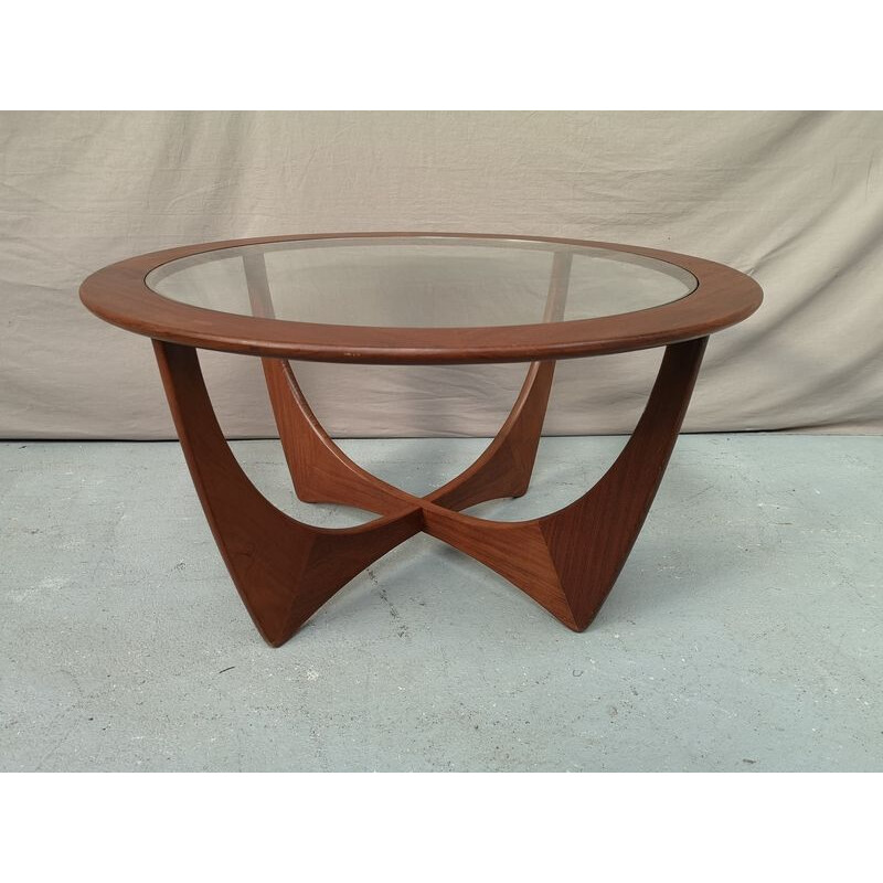 Table vintage Astro par Victor Wilkins pour G PLAN, 1960