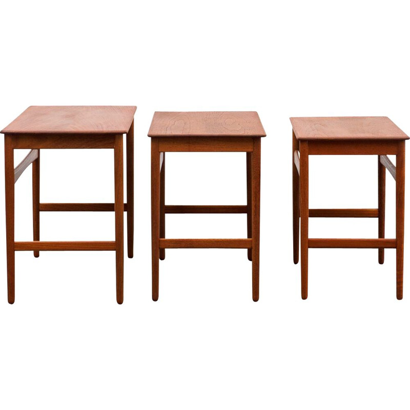 Vintage set of 3 nesting tables model AT 40 by Hans Wegner for Andreas Tuck, 1960