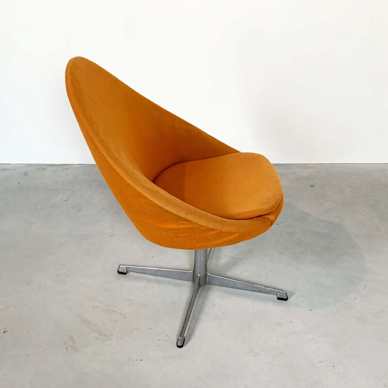 Fauteuil pivotant orange Petit Oeuf vintage par Pastoe, 1960