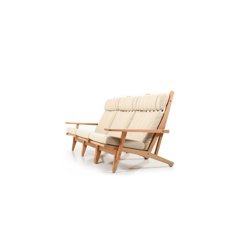 Vintage 3-Seater Sofa GE-375 in Oak by Hans J. Wegne