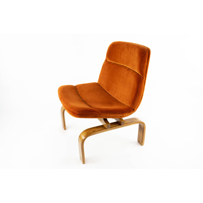 Pair of vintage Orange Velvet and Oak Lounge Chairs by AG Barcelona, 1960