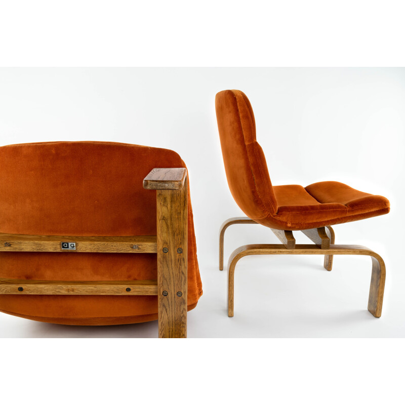 Pair of vintage Orange Velvet and Oak Lounge Chairs by AG Barcelona, 1960