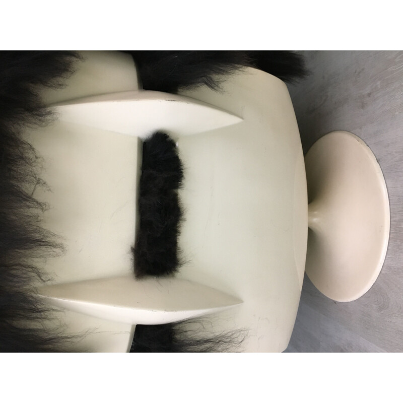 Vintage black Fluffy Sheep Lurashell Space Age armchair