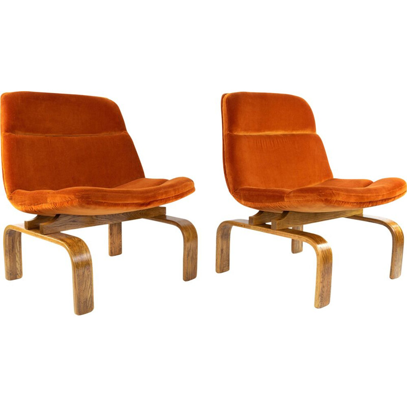 Pair of vintage Orange Velvet and Oak Lounge Chairs by AG Barcelona, 1960