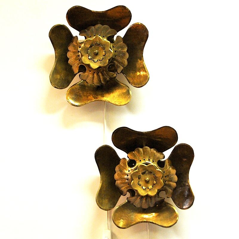 Set of 2 vintage brass Flower wall lights by Lars Holmström, Sweden, 1950s