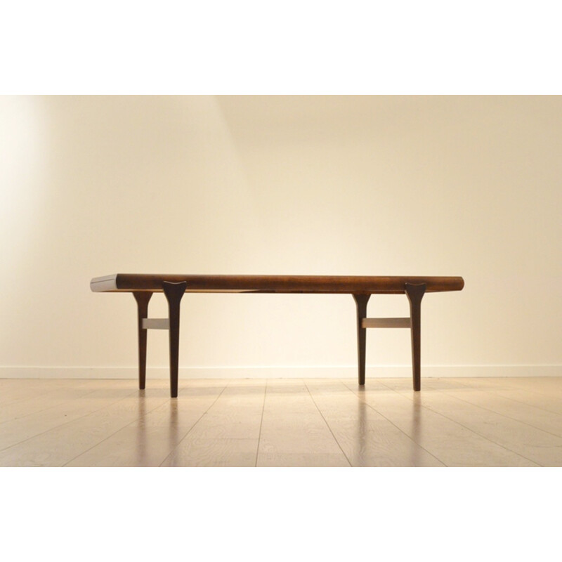 Scandinavian coffee table in Rosewood, Johannes ANDERSEN - 1960s