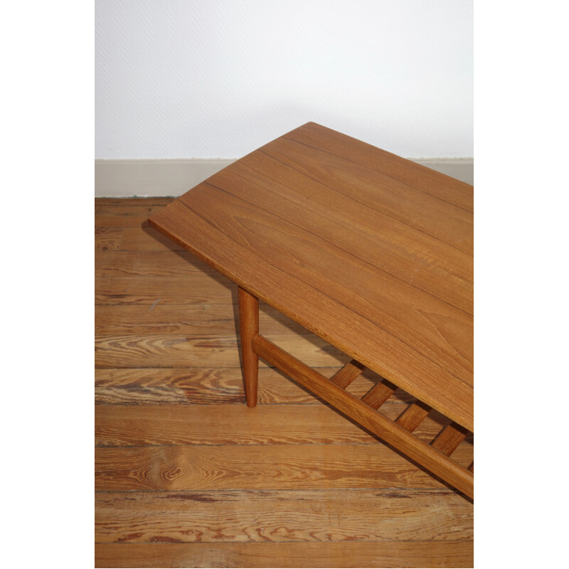 Table basse vintage scandinave en teck par Samcom 1960