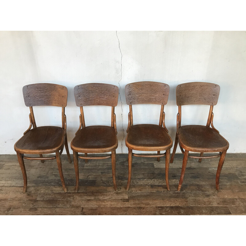 Set of 4 art nouveau vintage chairs model n 57 by Thonet