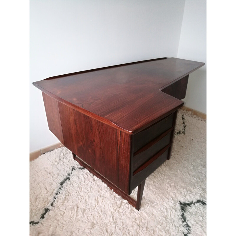 Vintage rosewood desk by Peter Lovig Nielsen for Hedensted Mobelfabrik