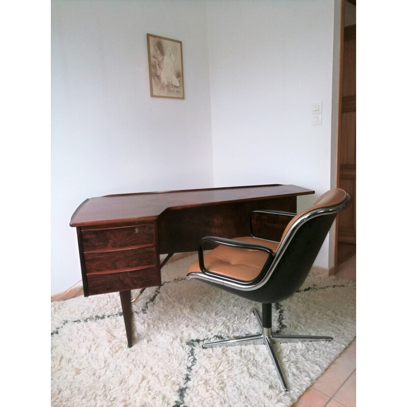 Vintage rosewood desk by Peter Lovig Nielsen for Hedensted Mobelfabrik