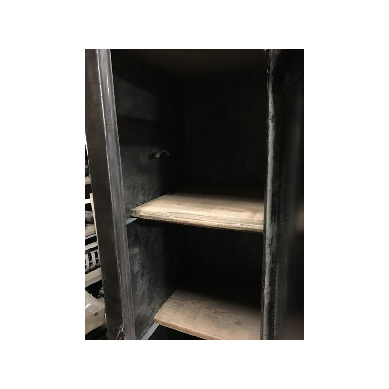 2-door industrial cloakroom 1950