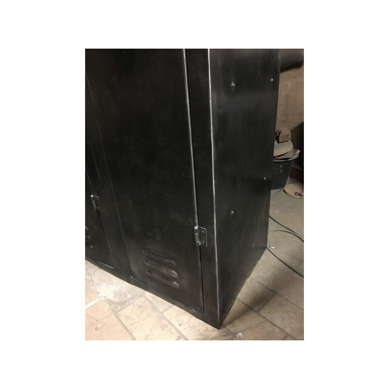 2-door industrial cloakroom 1950