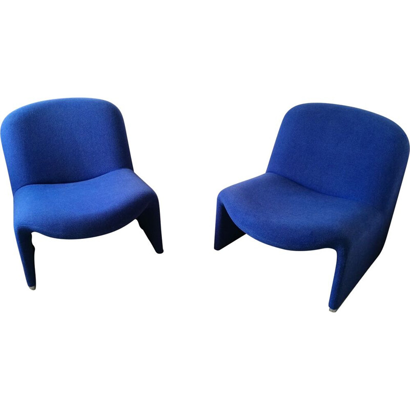 Pair of vintage low chairs by Giancarlo Piretti for Castelli 1970