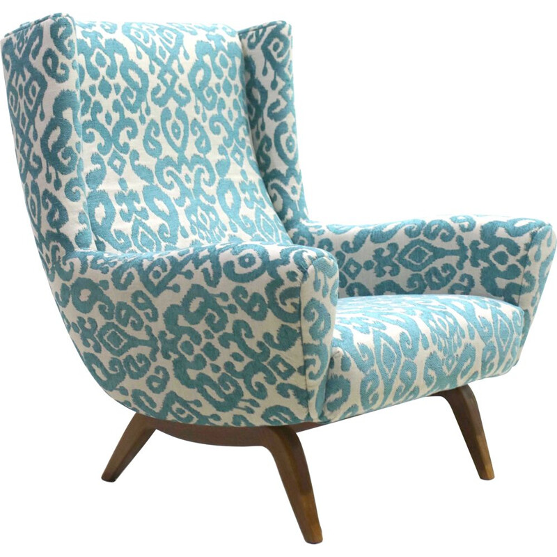 Vintage blue armchair by Illum Wikkelsø for Søren Wiladsen