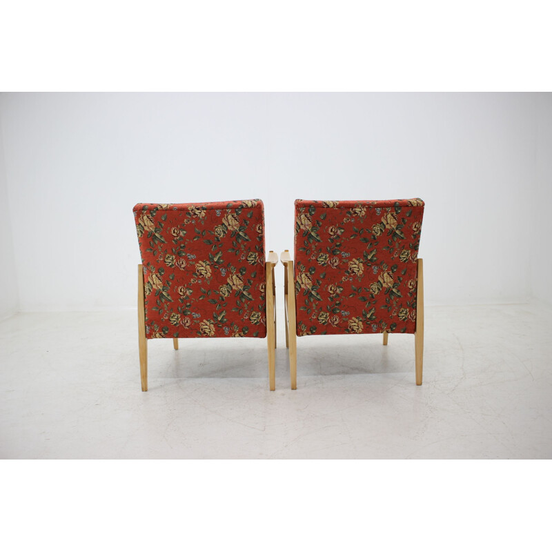 Vintage pair of lounge chairs with floral pattern, Czechoslovakia, 1970s