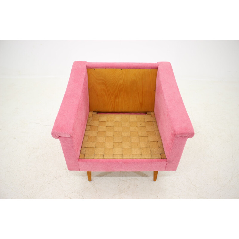 Fauteuil rose vintage, Tchécoslovaquie 1960