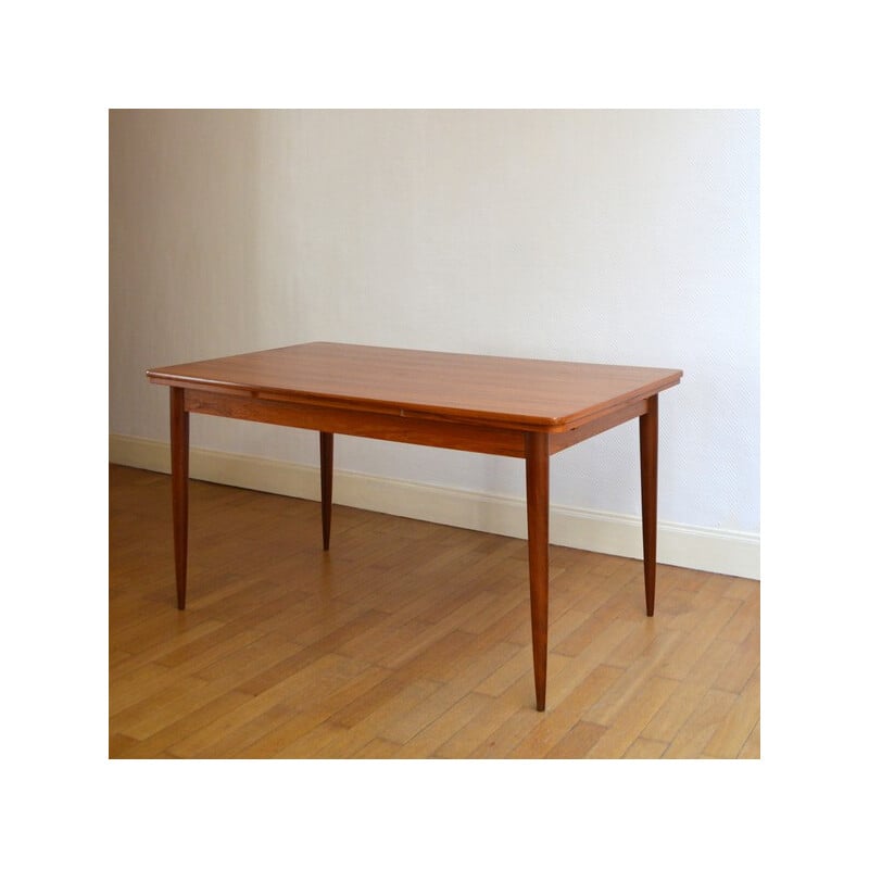 Scandinavian dining table in teak - 1960s