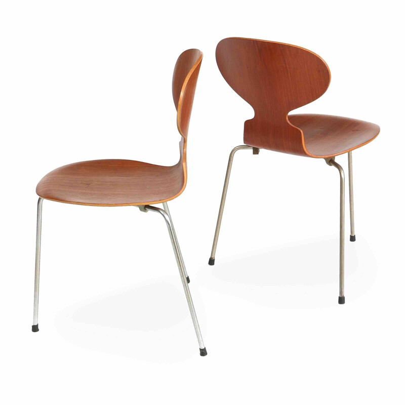 Chaise vintage "Ant" avec pieds en acier par Arne Jacobsen 